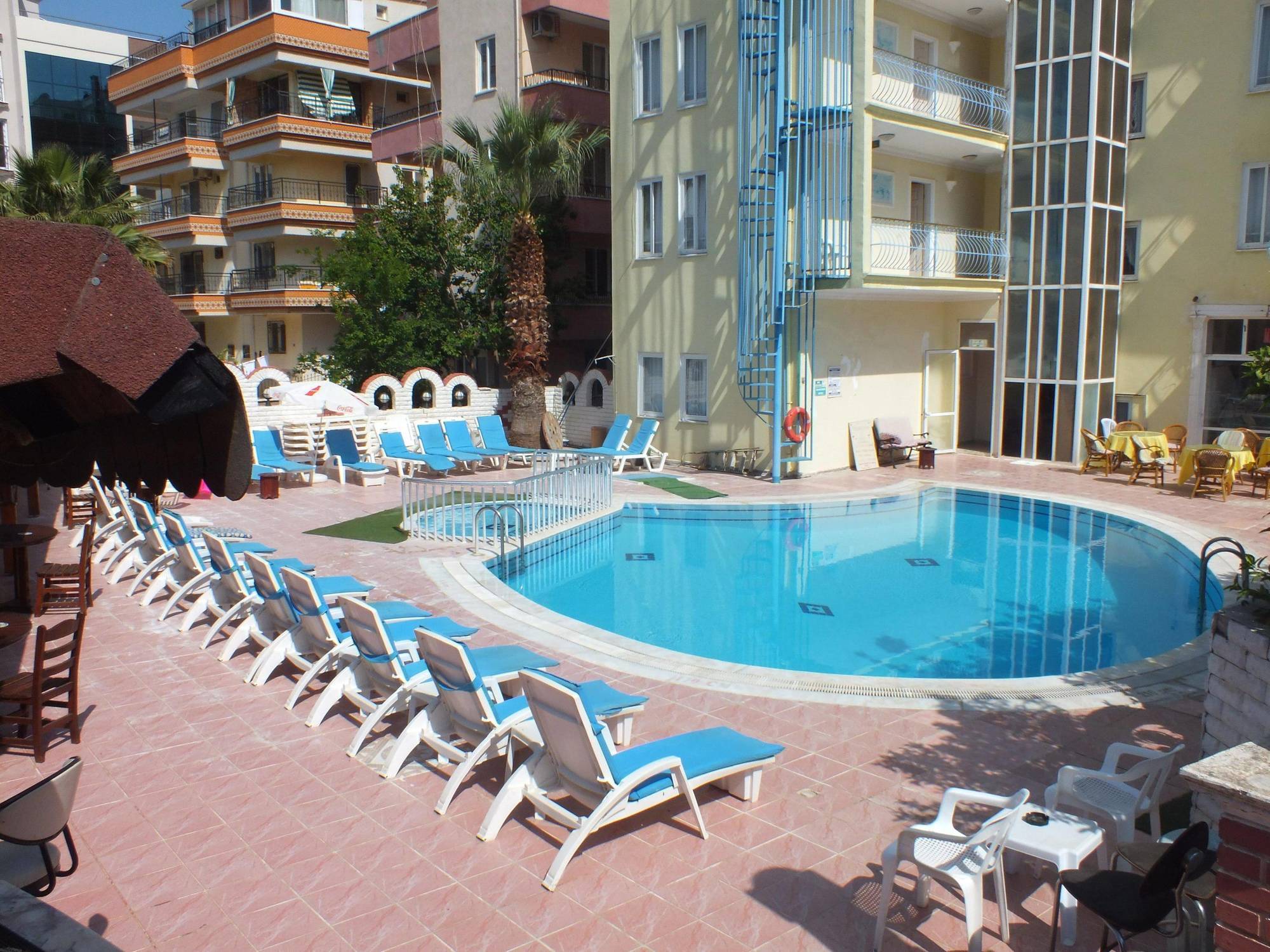 Atlantik Apart Hotel Didim Kültér fotó